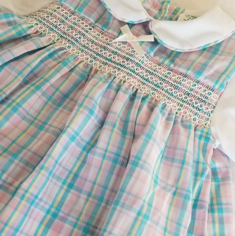 Vintage Smocked Dress EUC